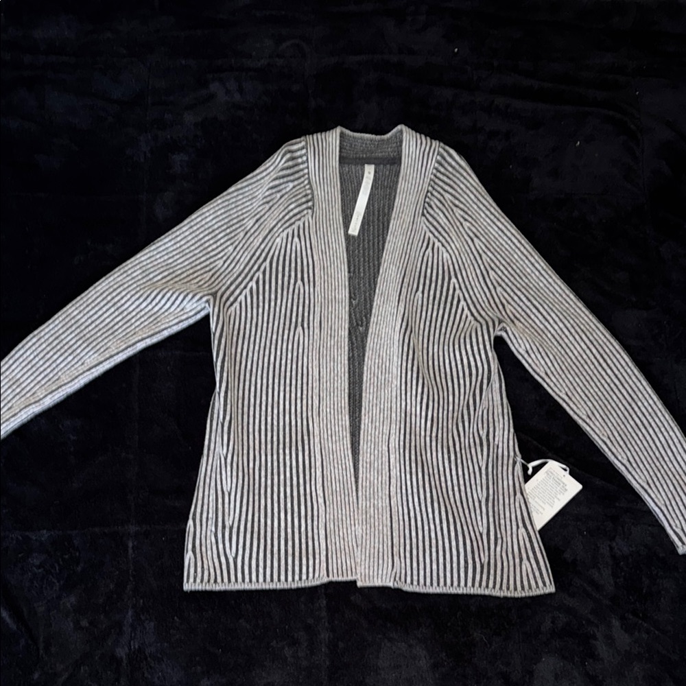 Lululemon Athletica Cashmere sweater wrap Cardigan